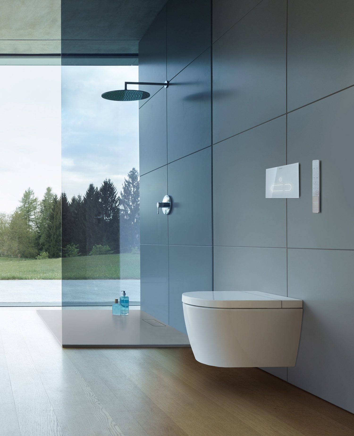 Wąska łazienka z wiszącą miską WC - www.Łazienkarium.pl miska wc do wąskiej łazienki, miska wc w wąskiej łazience, jakie wc w wąskiej łazience