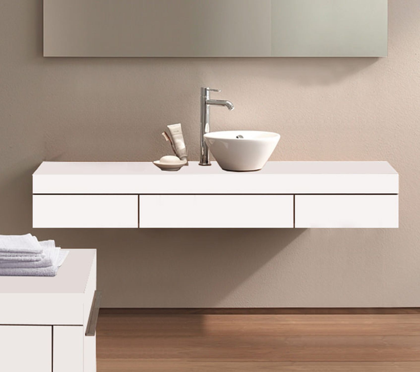 Duravit Fogo Meble Umywalki Łazienkowe Do Łazienki pod Umywalkę z Blatem, Duravit Fogo Szafka Boczna Ścienna Na Nogach Nóżkach - Cena Ceny Cennik Opinie Wymiary Katalog Inspiracje Aranżacje Dystrybutor Sklep Polska - lazienkarium.pl Duravit Fogo Meble łazienkowe Drewniane