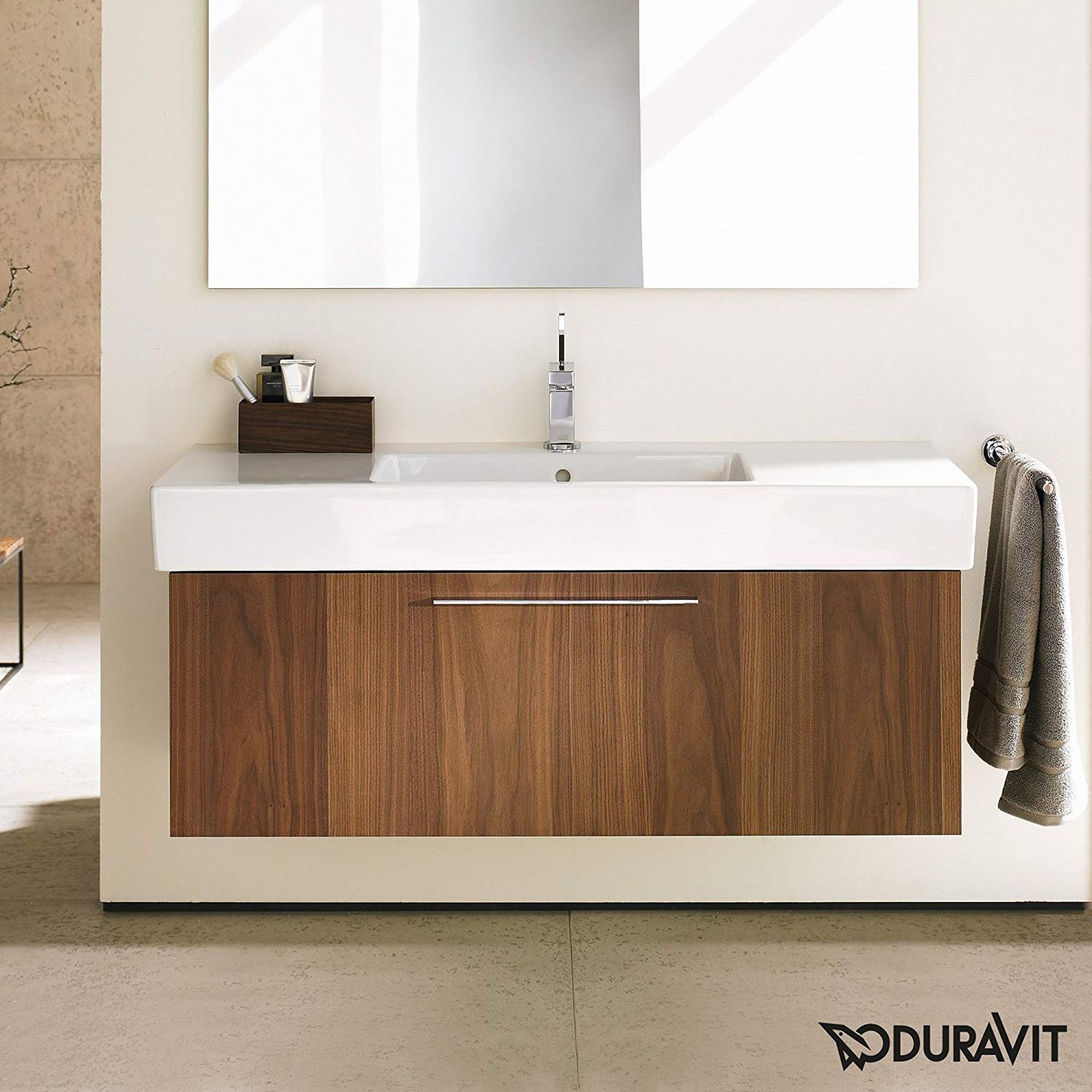 Duravit Fogo Meble Umywalki Łazienkowe Do Łazienki pod Umywalkę z Blatem, Duravit Fogo Szafka Boczna Ścienna Na Nogach Nóżkach - Cena Ceny Cennik Opinie Wymiary Katalog Inspiracje Aranżacje Dystrybutor Sklep Polska - lazienkarium.pl Duravit Fogo Meble łazienkowe Drewniane