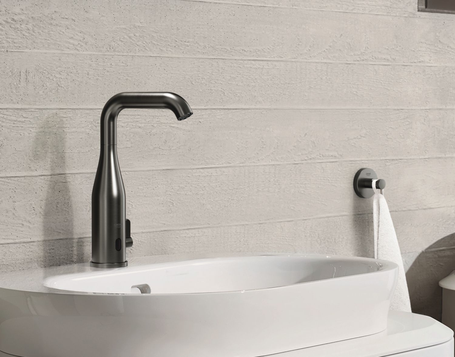 Aranżacja łazienki z baterią Grohe - www.Łazienkarium.pl Grohe, baterie bezdotykowe Grohe