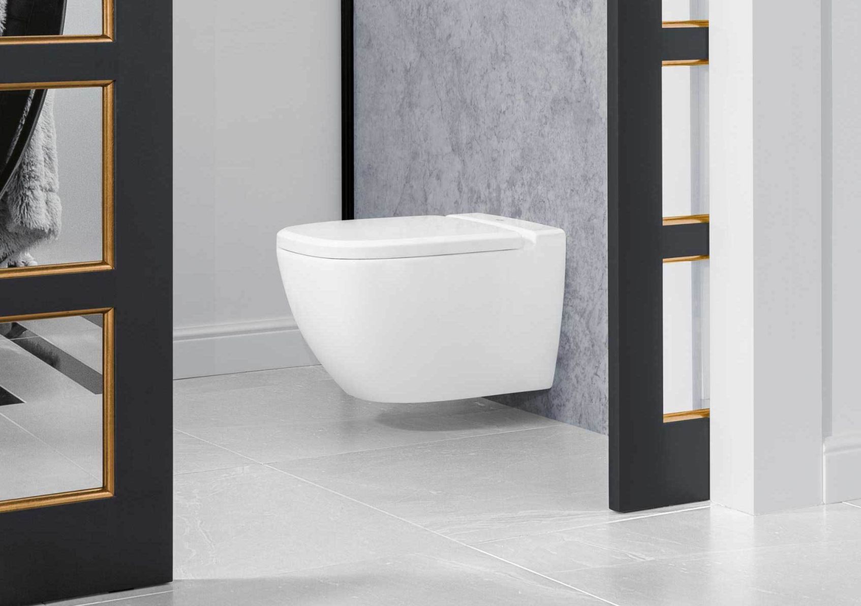 Miska WC Toaleta Podwieszana Bez Kołnierza Wraz Z Deską Sedesową Wolnoopadającą - lazienkarium.pl Villeroy&Boch Antheus
