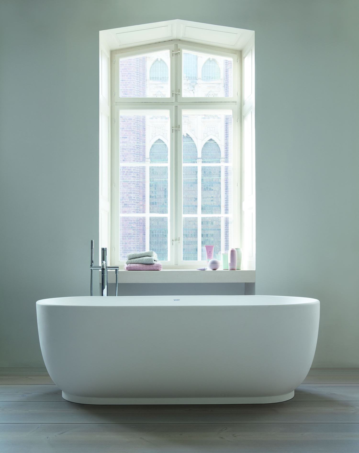 Owalna wanna wolnostojąca do wystroju vintage - www.Łazienkarium.pl duravit wanna do łazienki vintage, wanna vintage duravit, duravit luv
