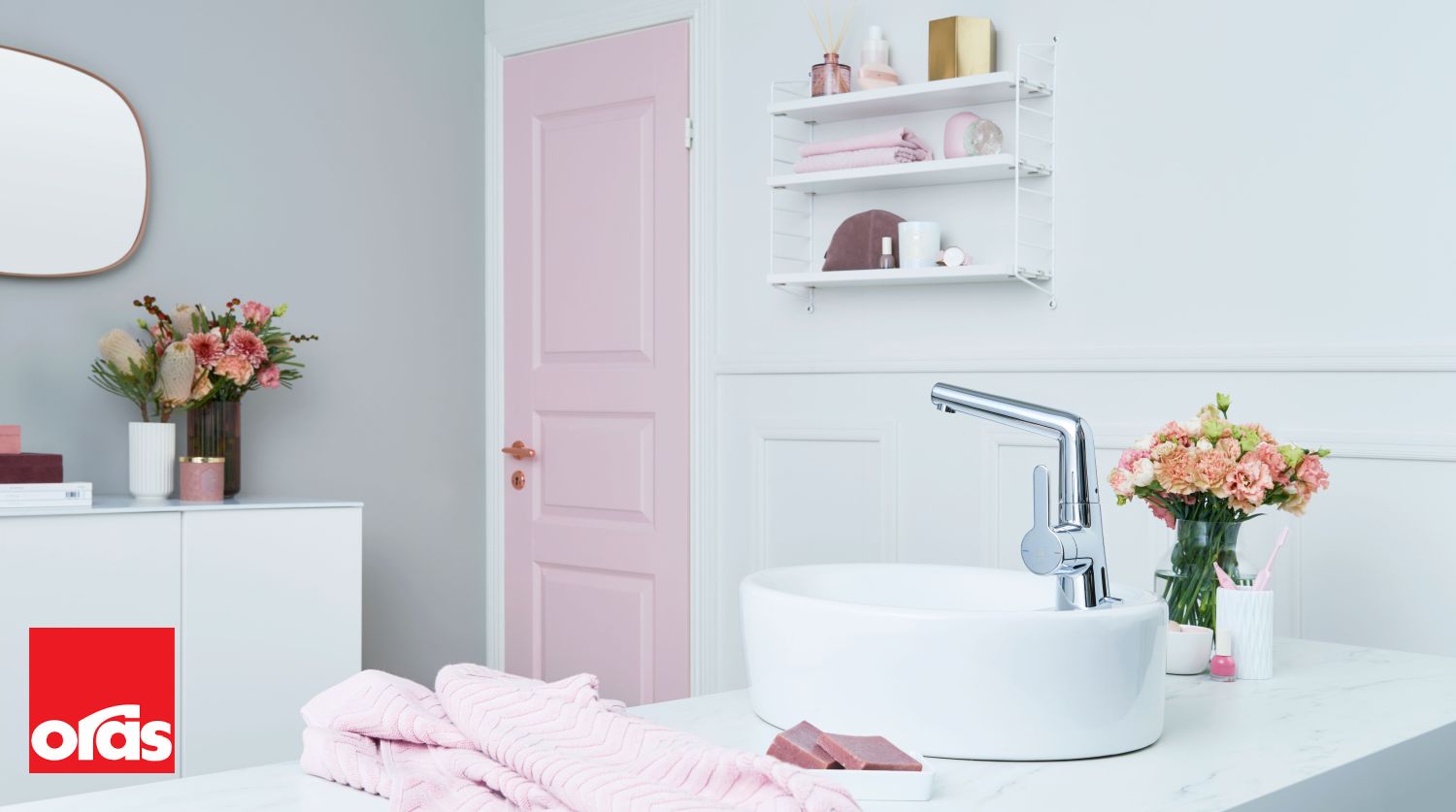 różowa łazienka, różowa łazienka aranżacje, różowe płytki do łazienki, różowe dodatki do łazienki