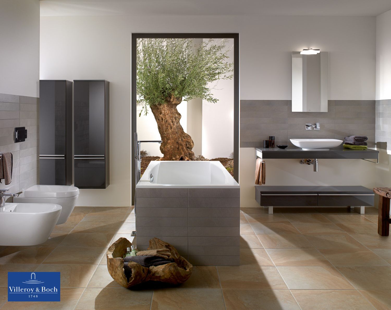 Aranżacja łazienki z Villeroy & Boch - www.Łazienkarium.pl wymiary płytek łazienkowych, duże płytki do łazienki, duże płytki, rodzaje płytek, wymiary płytek prostokątnych, rozmiary płytek, wymiary płytek ściennych, płytki łazienkowe wymiary