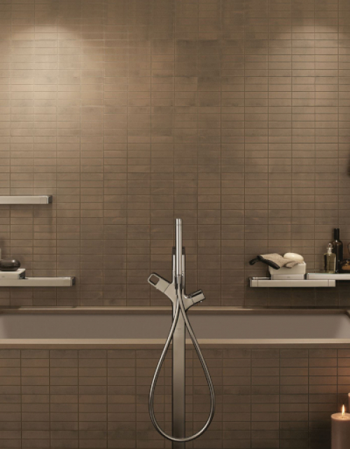 24 inspiracje – brązowa łazienka. Podpowiadamy, co zrobić, by łazienka w brązie zachwycała