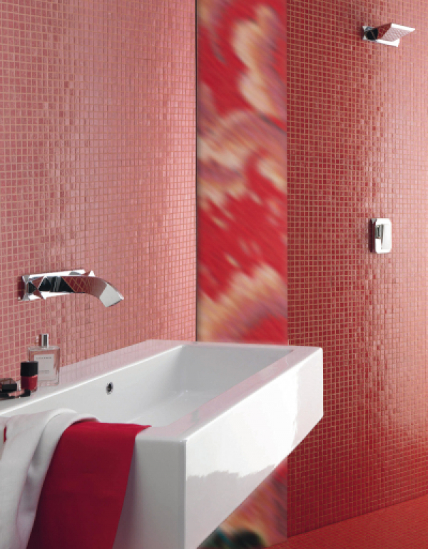 14 pomysłów: czerwona łazienka! Podpowiadamy, jak ją urządzić?